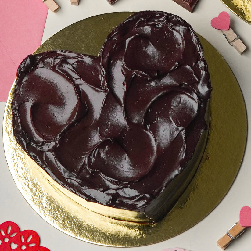 Heart Chocolate Cake (6-inch) – Cipriano Sans Rival