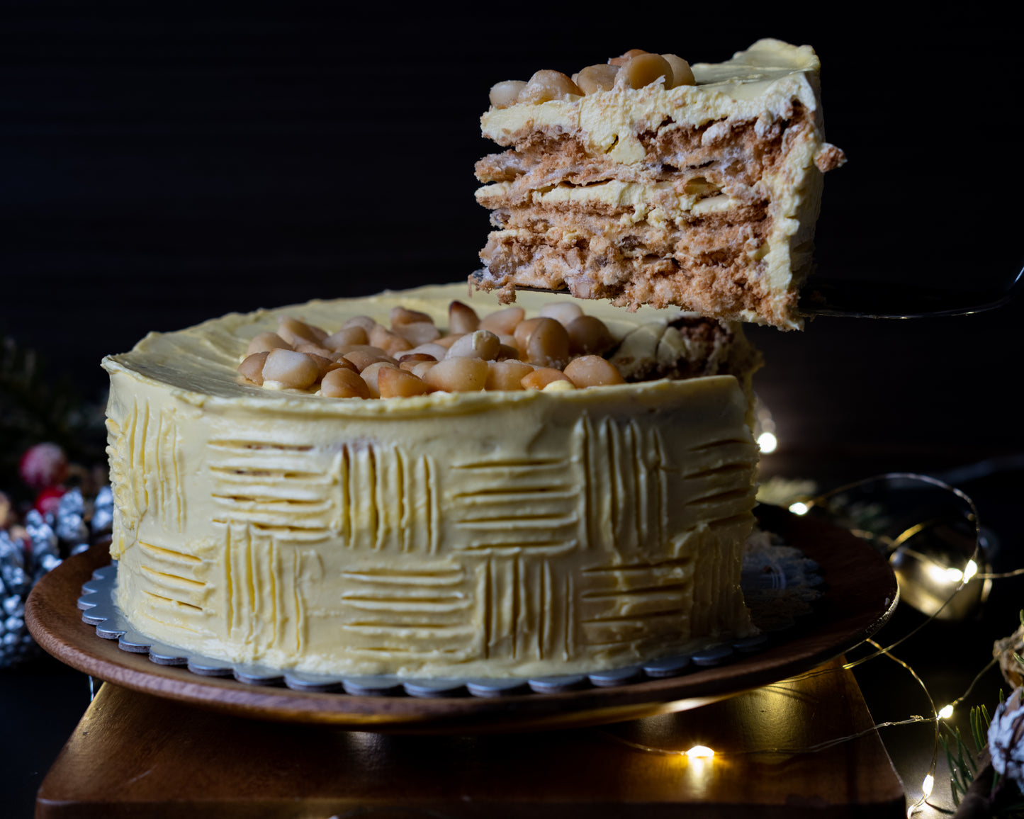 Macadamia Sans Rival